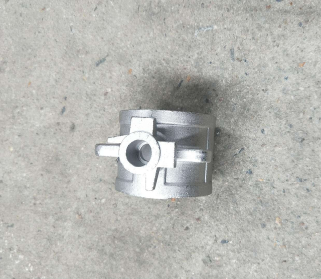 Защитник защитник зажимает зажим